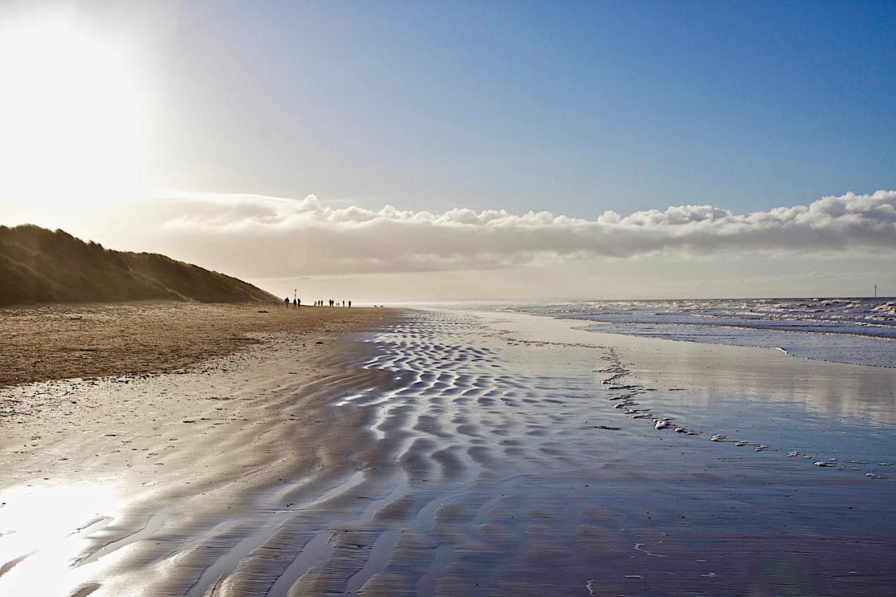 Bed and Breakfast Formby Pinewood Studio Экстерьер фото